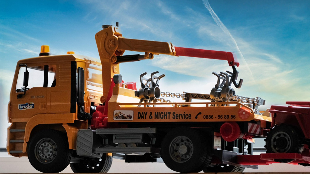 Tow truck roadside assistance